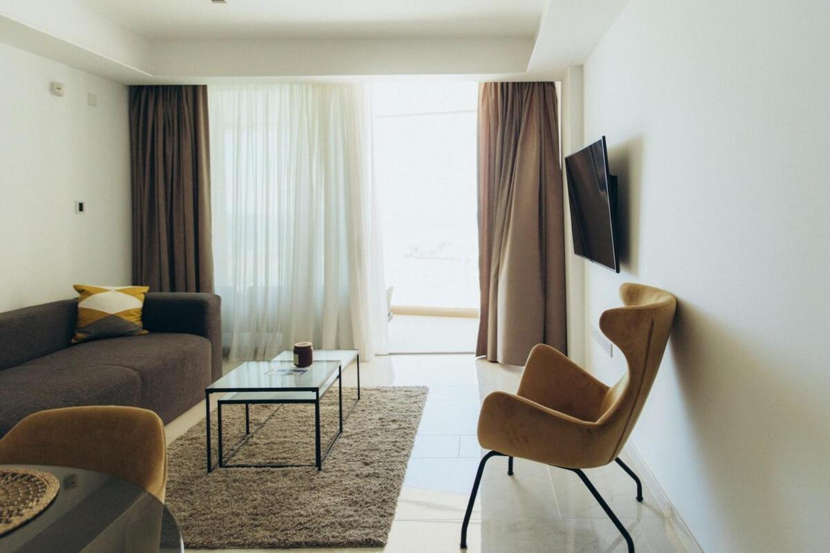 New Lux Seaview 1br, Sun Resort, Pool & Lägenhet Ayia Napa